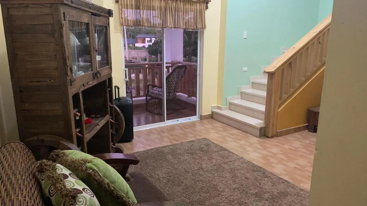 Villa en Jarabacoa con Piscina 0*,  República Dominicana